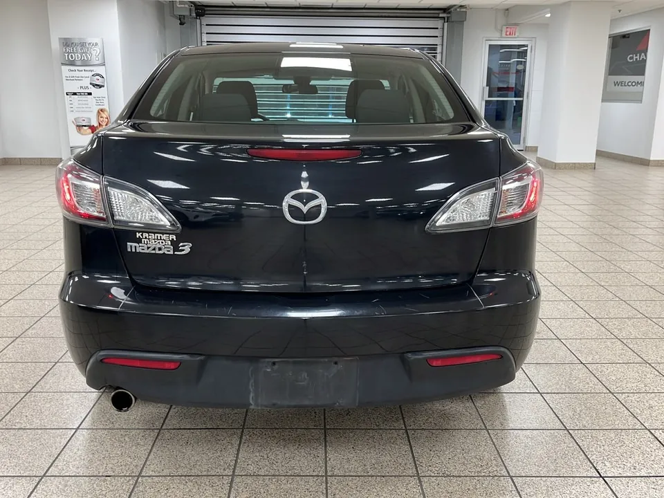 Mazda Mazda3 2011 photo 5