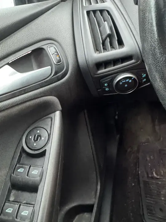 Ford Focus 2015 photo 5