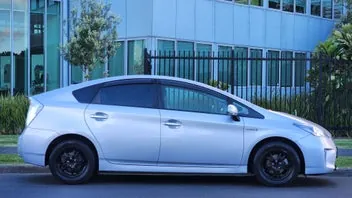 Toyota Prius 2012 photo 3