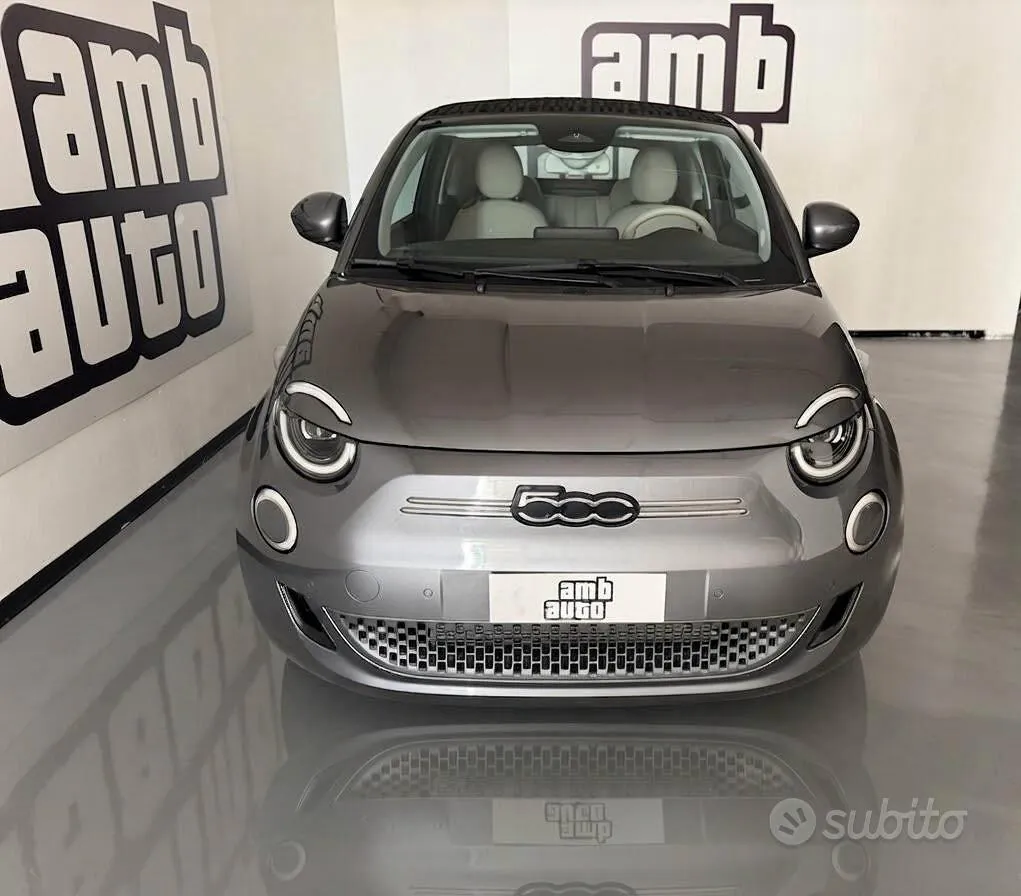 Fiat 500 2021 photo 2