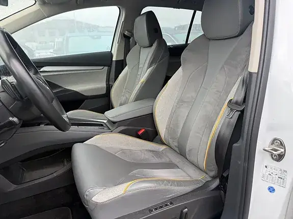 Skoda Enyaq 2023 photo 5