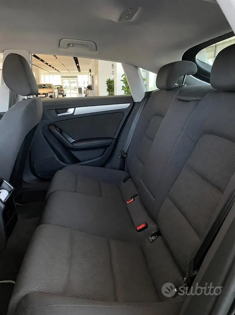 Audi A5 2010 photo 5