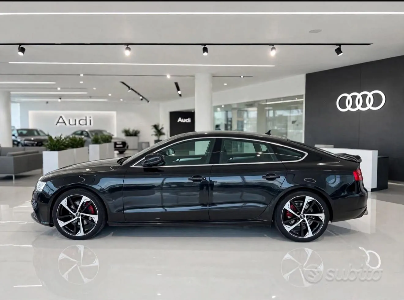 Audi A5 2010 photo 3