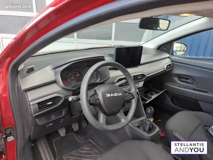 Dacia Sandero 2023 photo 2