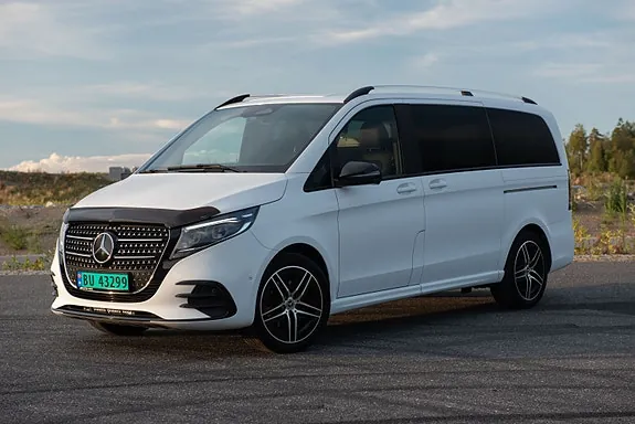 Mercedes-Benz V300 2025 photo 2