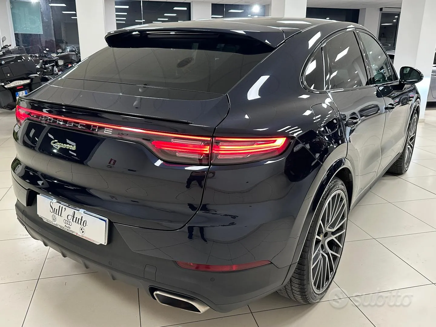 Porsche Cayenne 2023 photo 4