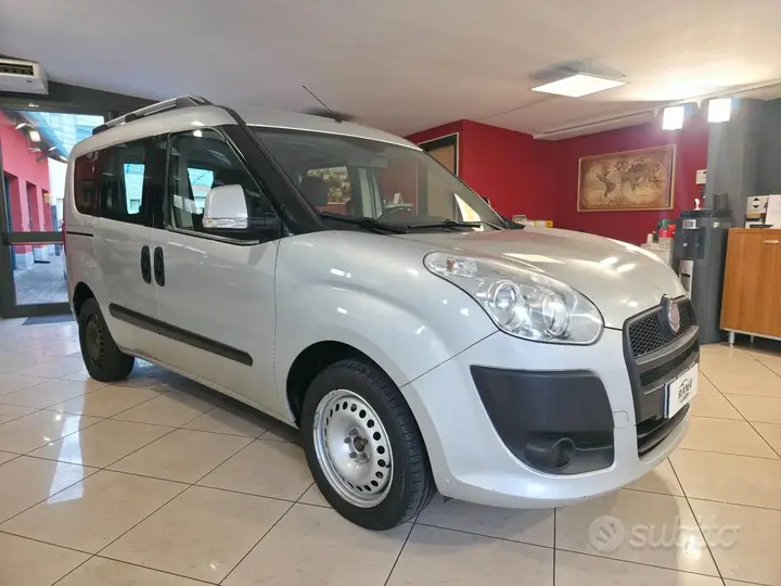 Fiat Doblo 2012 photo 3