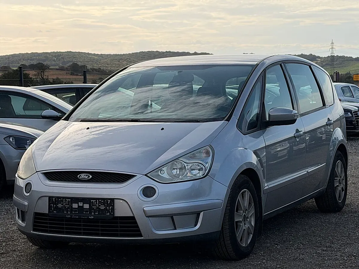 Ford S-Max