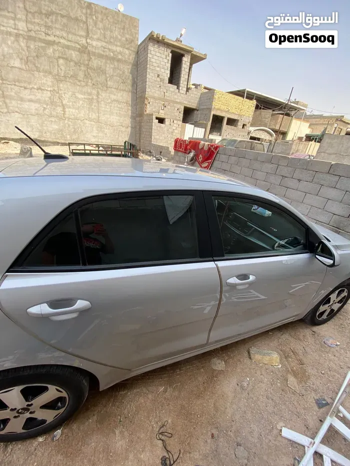 Kia Rio 2019 photo 2
