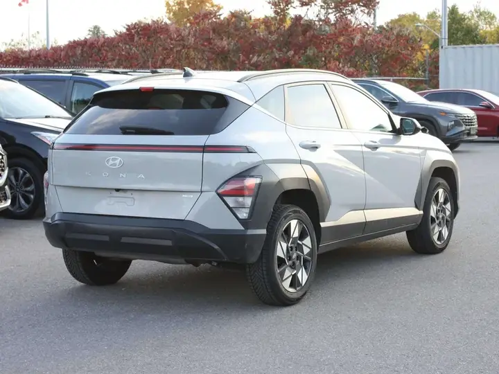 Hyundai Kona 2025 photo 4