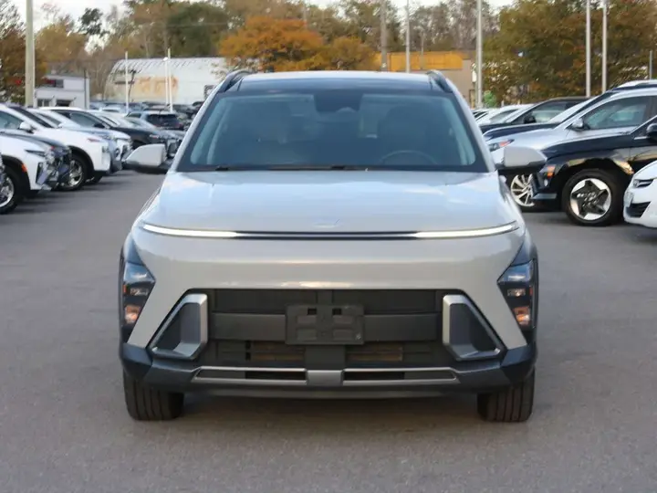 Hyundai Kona 2025 photo 2