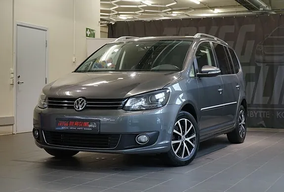 Volkswagen Touran 2014 photo 2