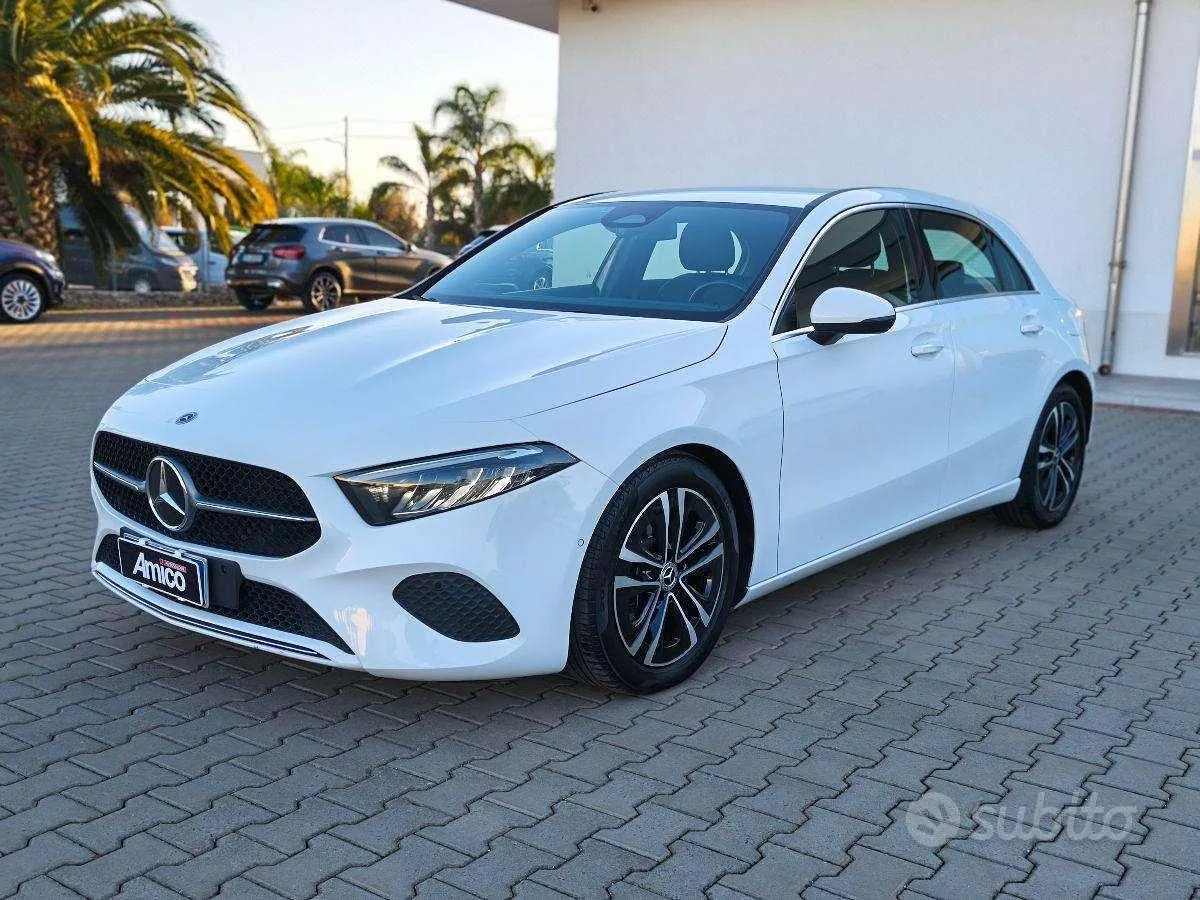 Mercedes-Benz A 180