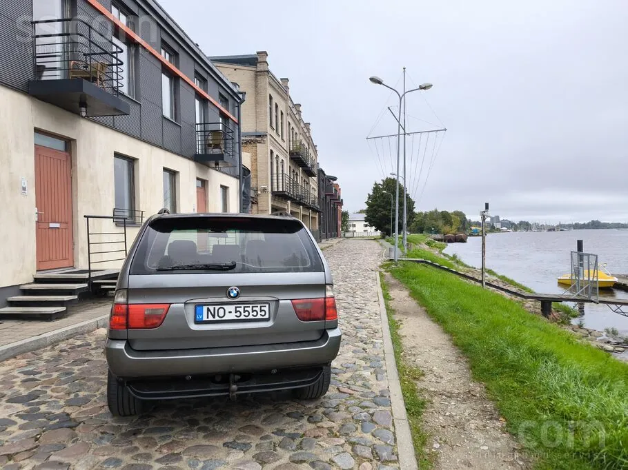 BMW X5 2004 photo 4