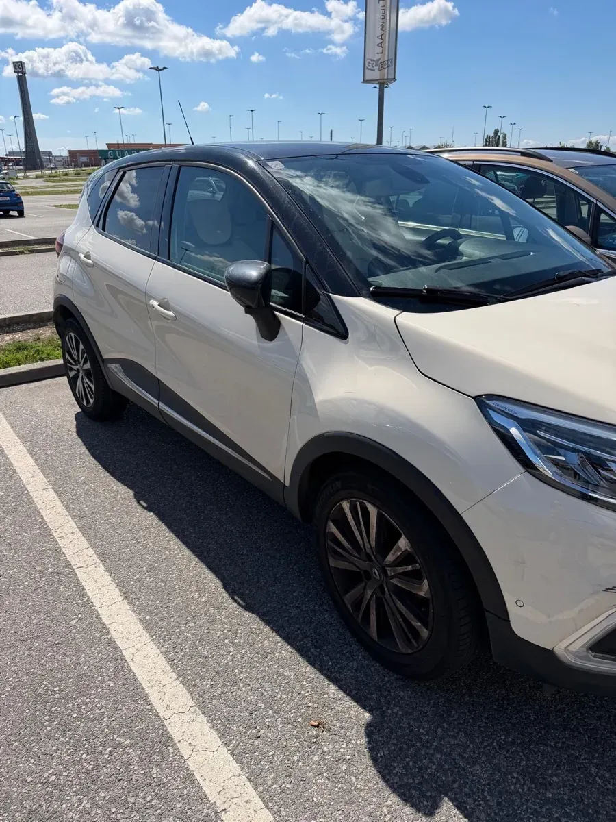 Renault Captur 2017 photo 2