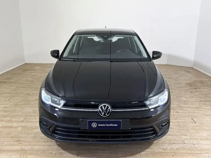 Volkswagen Polo 2023 photo 2