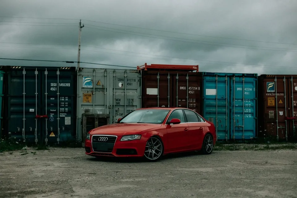 Audi A4 2012 photo 2