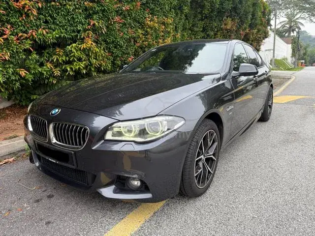 BMW 528I