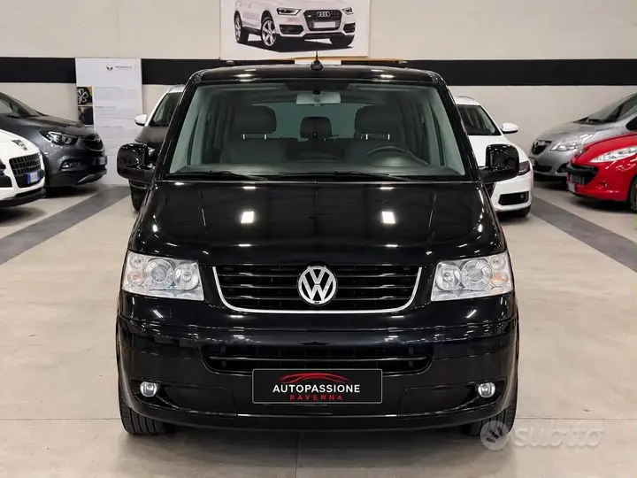 Volkswagen Multivan 2007 photo 2