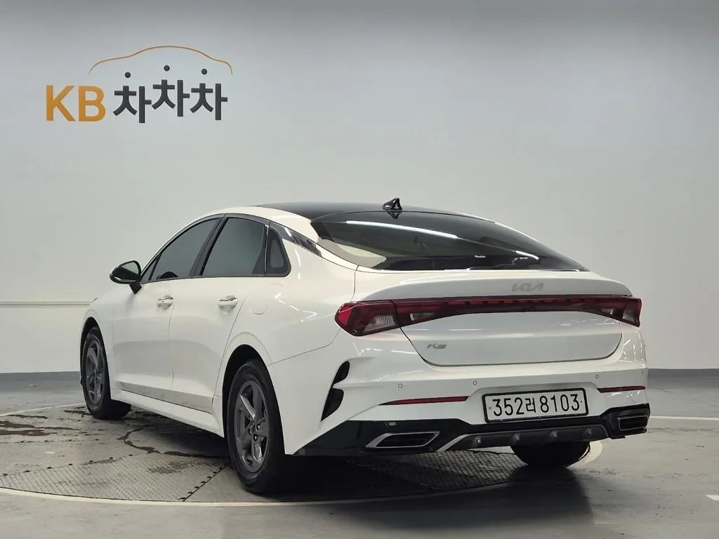 Kia K5 2021 photo 2