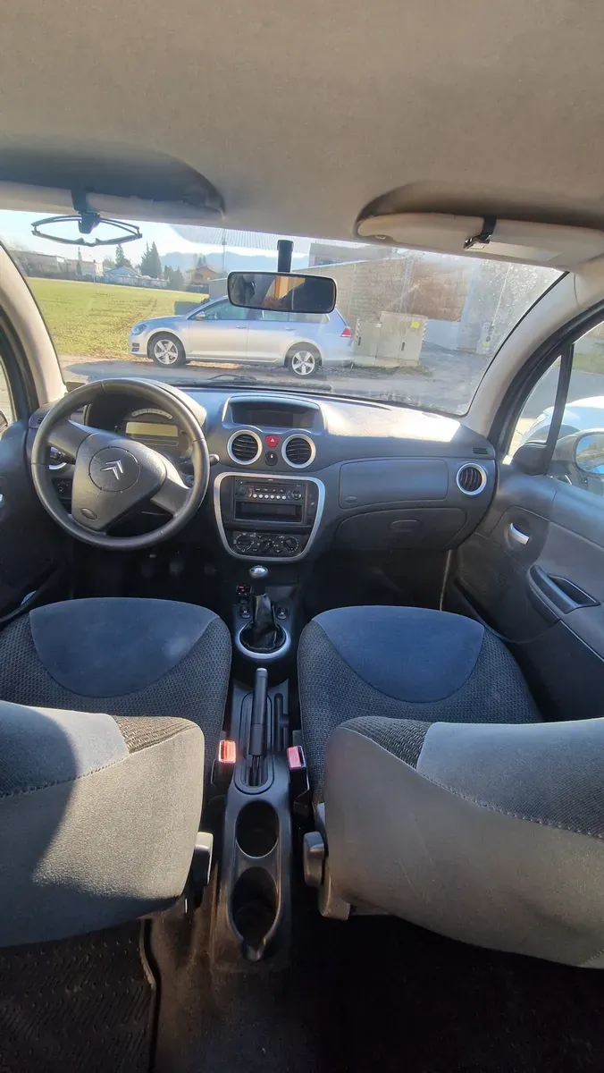 Citroen C3 2008 photo 2
