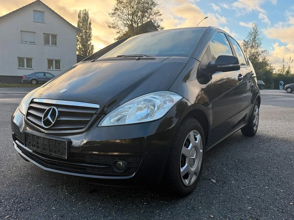 Mercedes-Benz A160