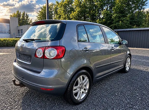 Volkswagen Golf Plus 2008 photo 3