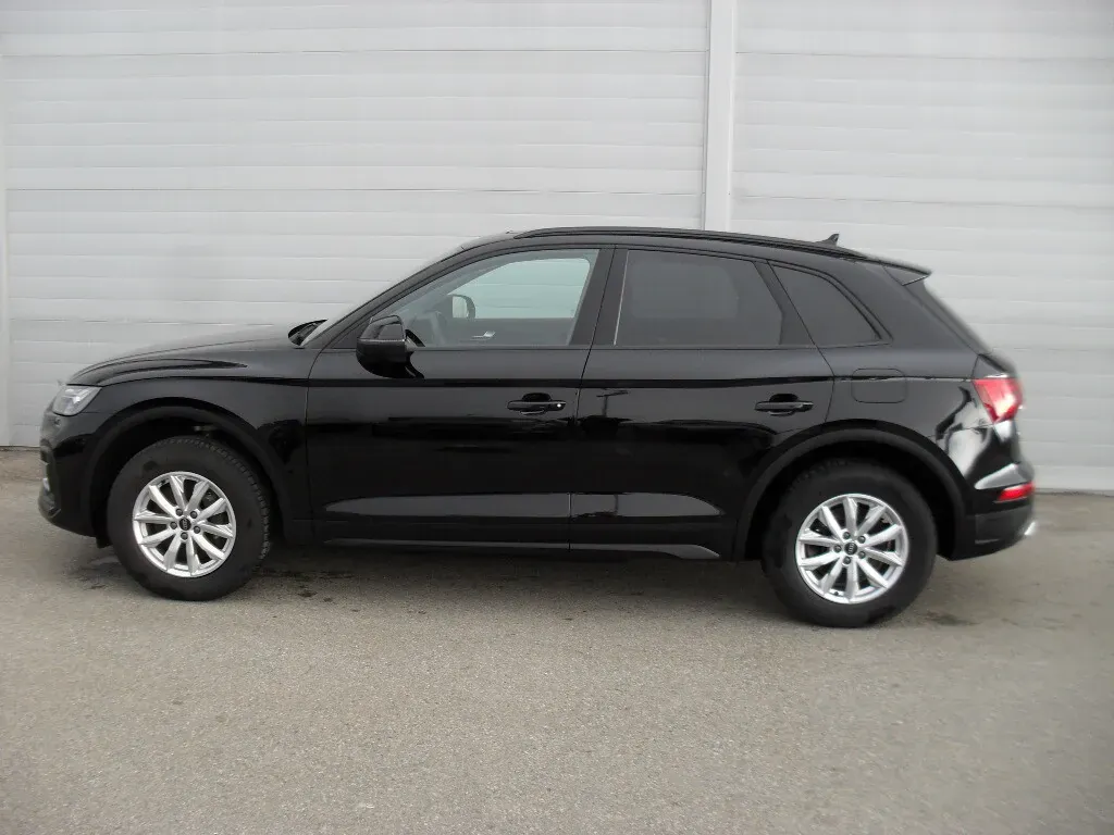 Audi Q5 2024 photo 3