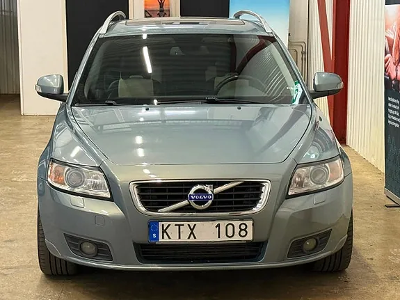 Volvo V50 2011 photo 3