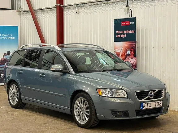 Volvo V50 2011 photo 4