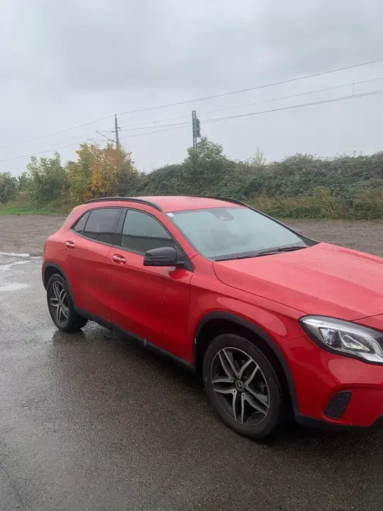 Mercedes-Benz Gla 2019 photo 3