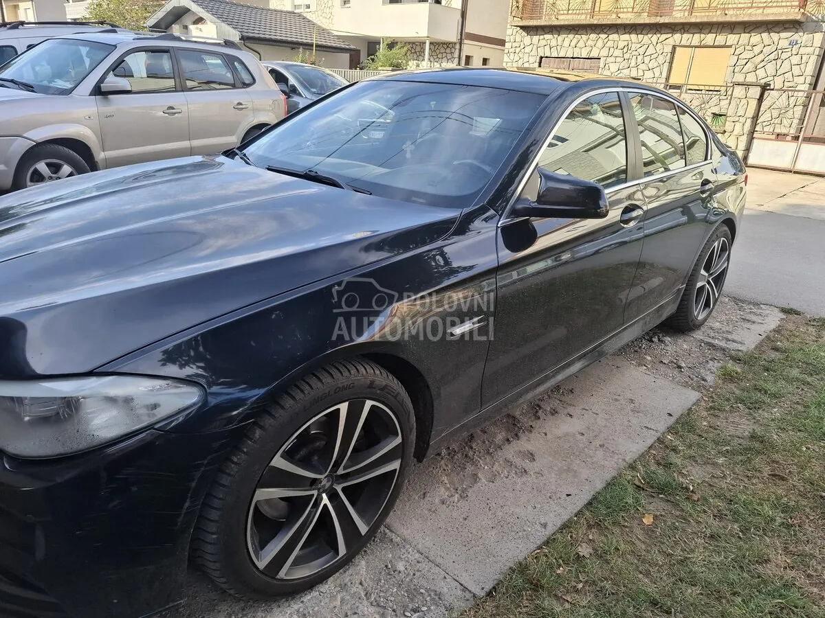 BMW 520 2013 photo 2