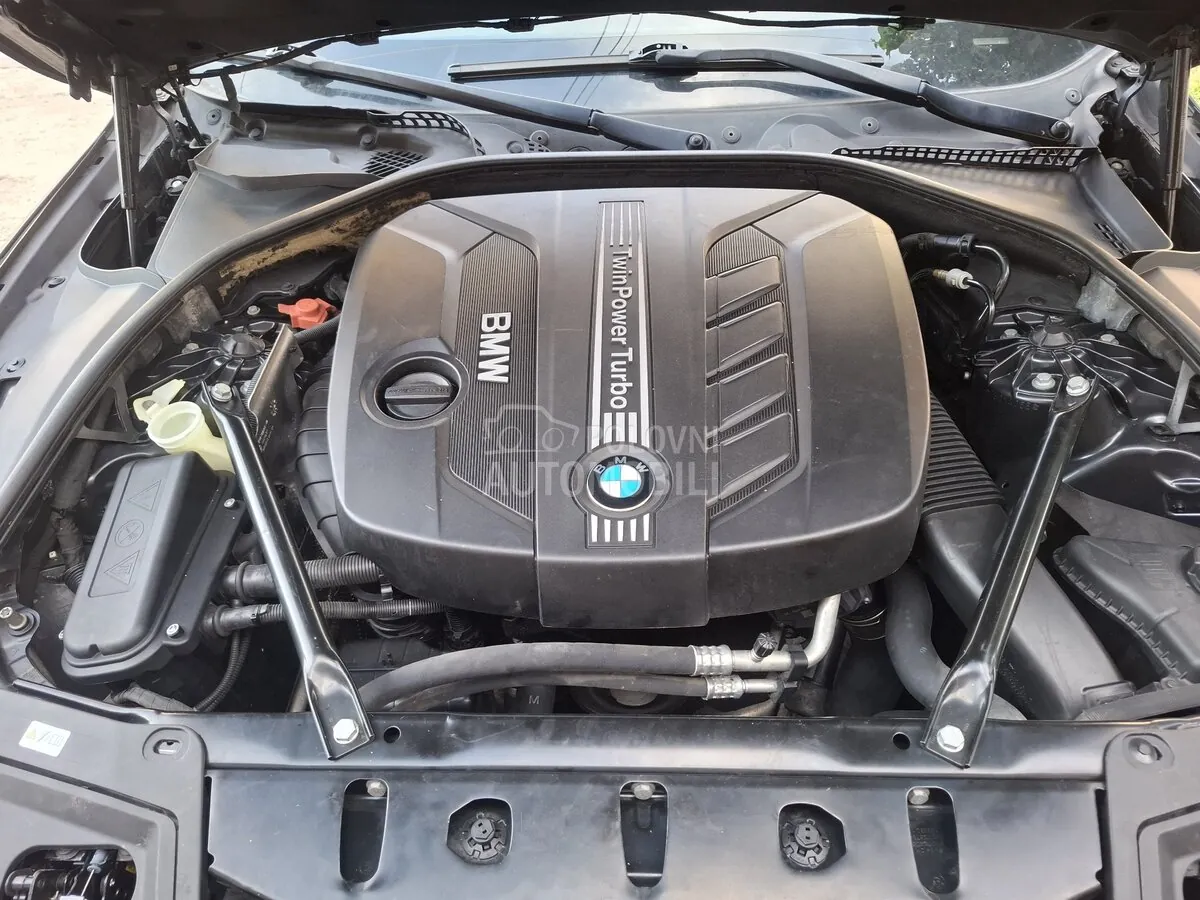 BMW 520 2013 photo 4