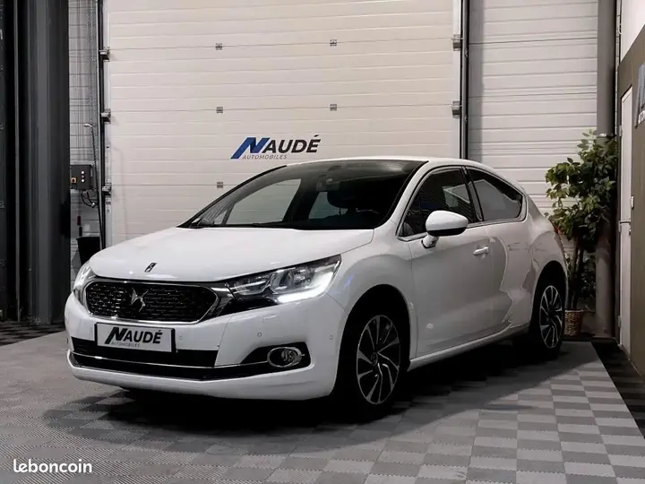 DS Automobiles Ds 4 2016 photo 3