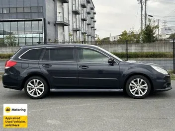 Subaru Legacy 2013 photo 4