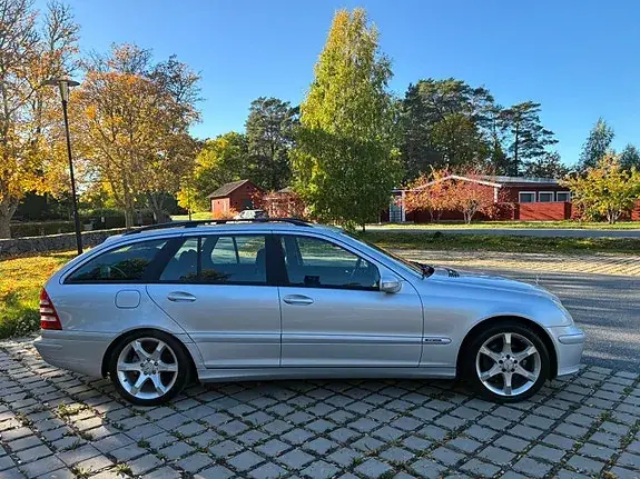 Mercedes-Benz C180 2006 photo 3