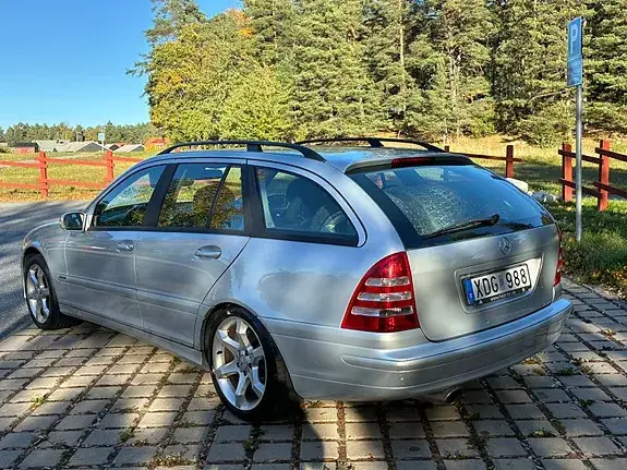 Mercedes-Benz C180 2006 photo 5