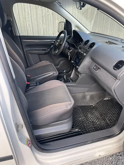 Volkswagen Caddy 2010 photo 3