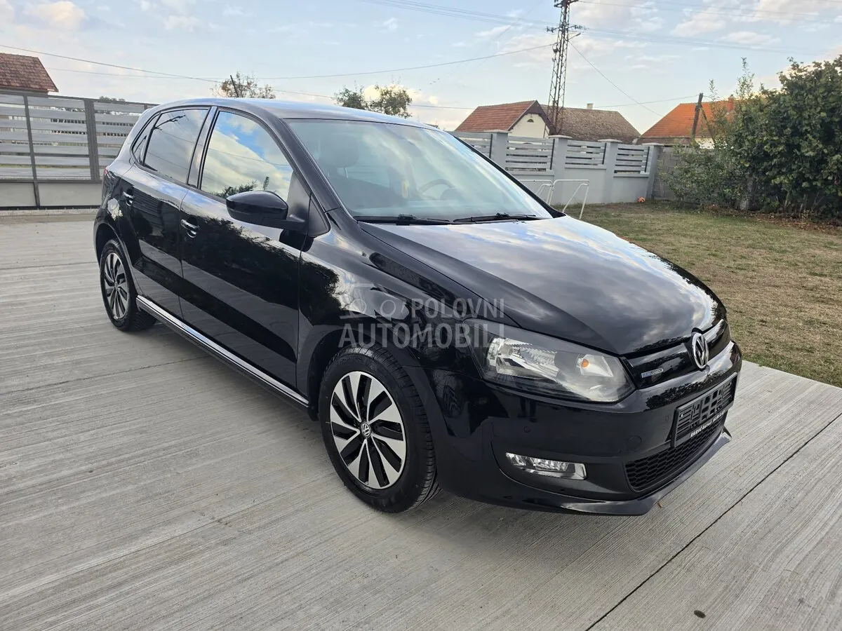 Volkswagen Polo 2015 photo 3