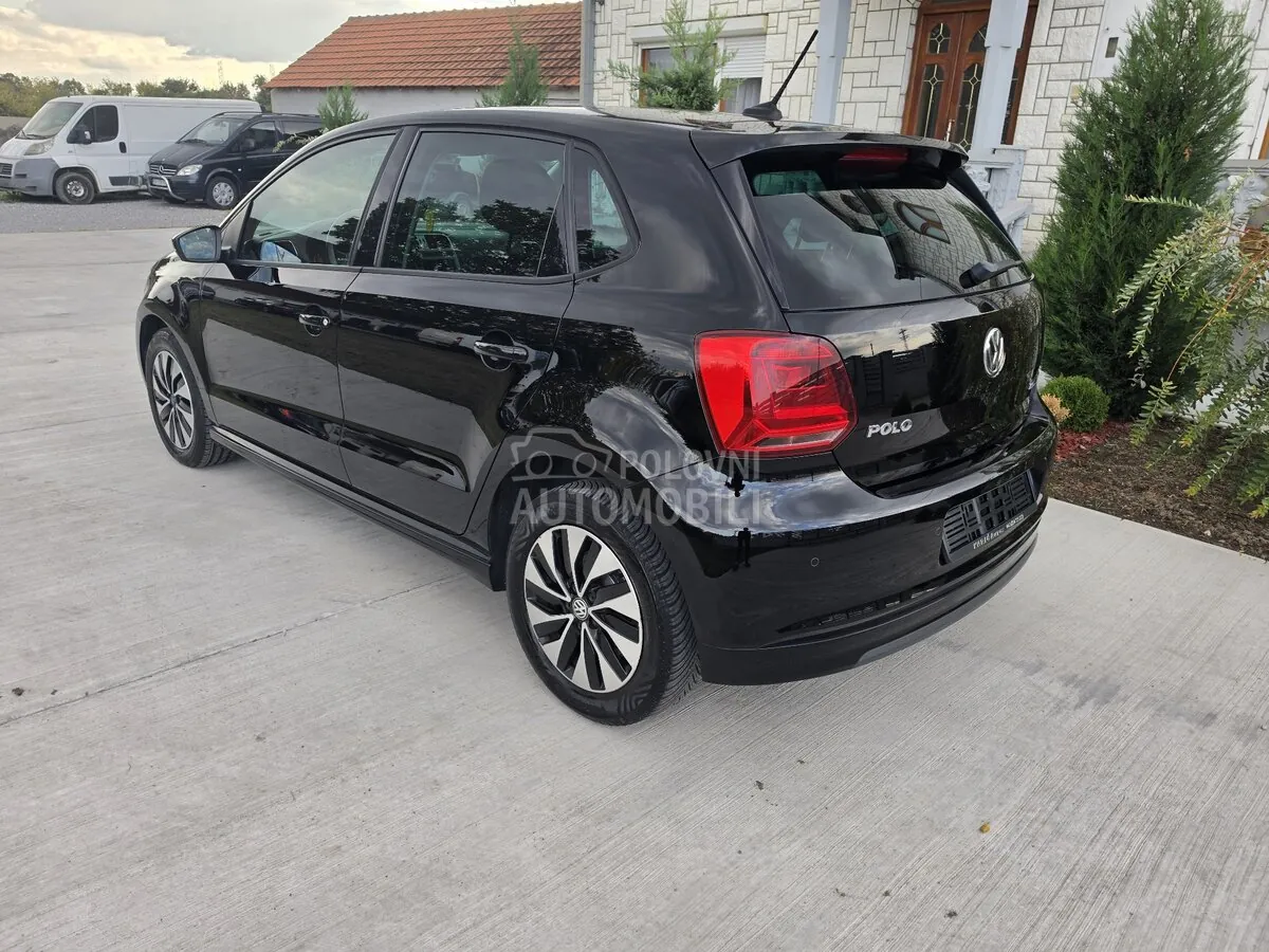 Volkswagen Polo 2015 photo 5