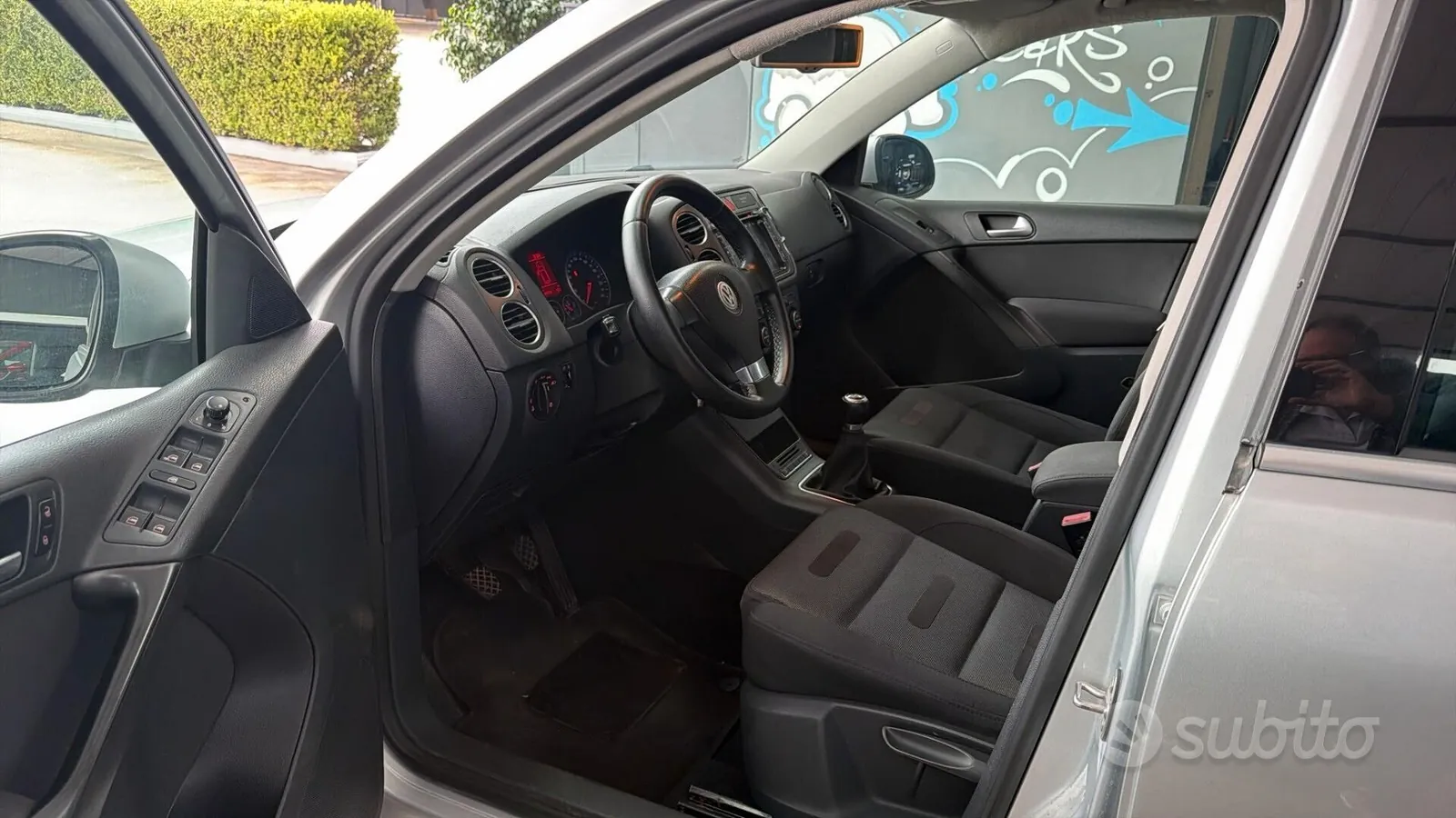 Volkswagen Tiguan 2008 photo 2