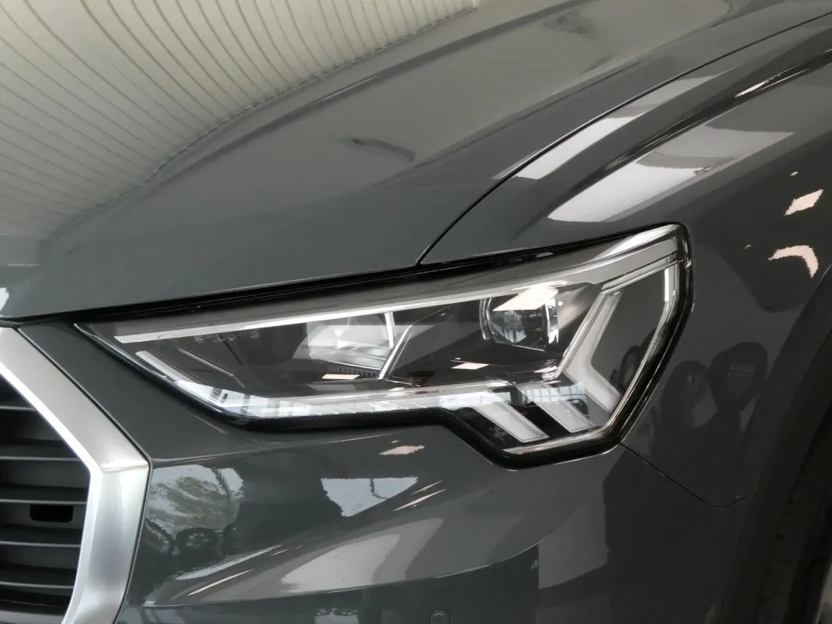 Audi Q3 2024 photo 3
