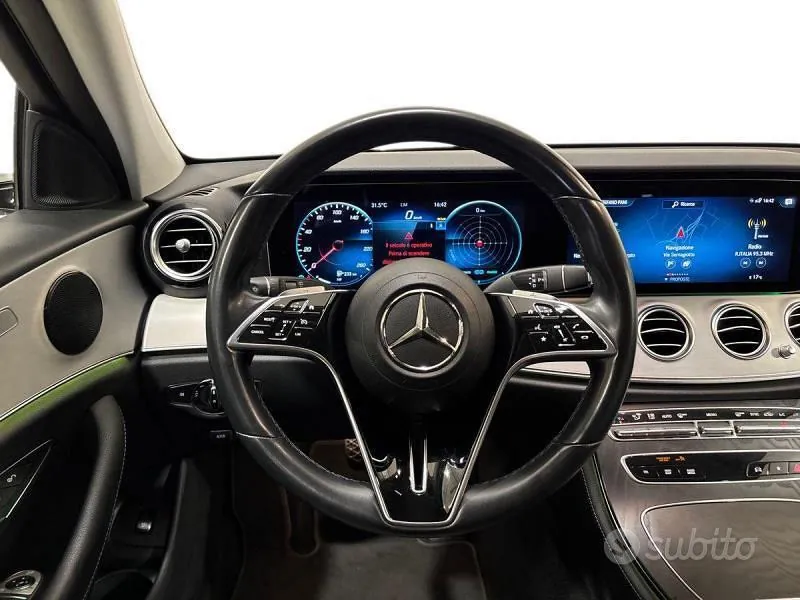 Mercedes-Benz E 2022 photo 3