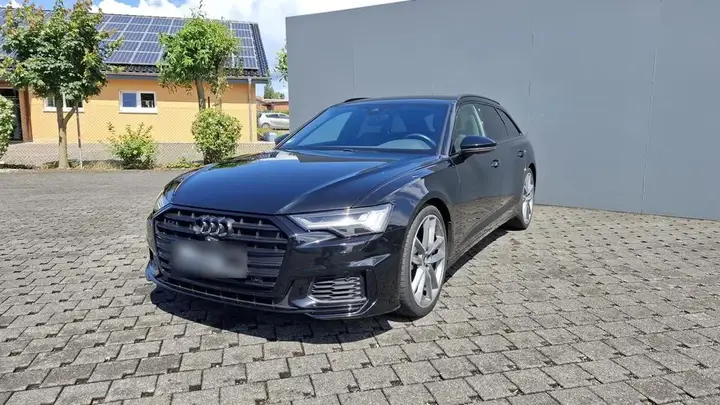 Audi S6 Avant