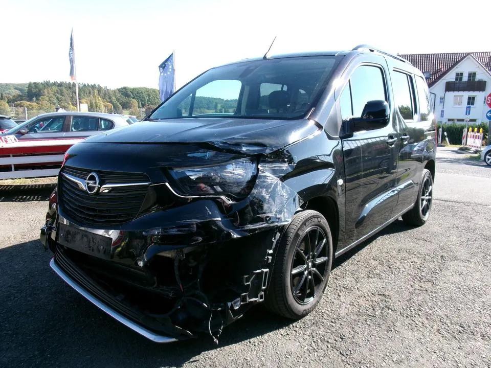 Opel Combo-E
