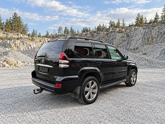 Toyota Land Cruiser 2008 photo 4