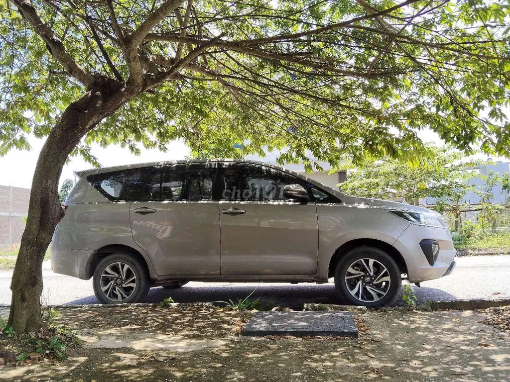 Toyota Innova
