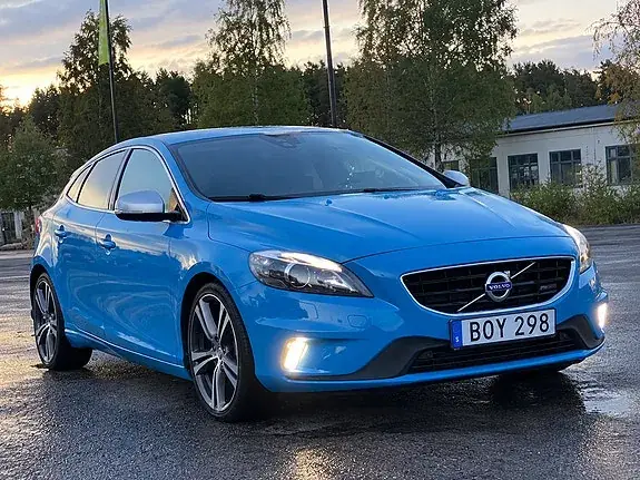 Volvo V40
