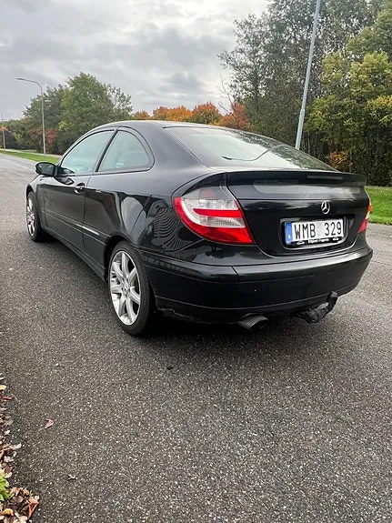 Mercedes-Benz C200 2005 photo 4