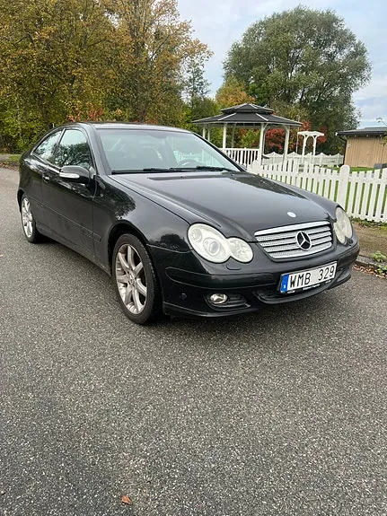 Mercedes-Benz C200 2005 photo 3